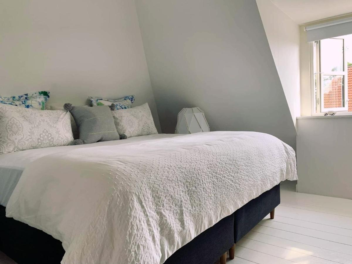 Room In A Danish Cottage With Garden View, 10 Min To Cph Gentofte Exteriér fotografie